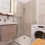 Apartament With Balcony Downtown By Renters Gdynia