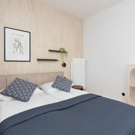 With Balcony Downtown By Renters Gdynia