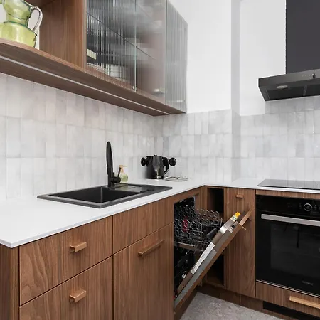 With Balcony Downtown By Renters Gdynia